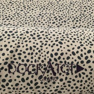 Leopard DockAtot Grand with extra white cover and Navy carrying case